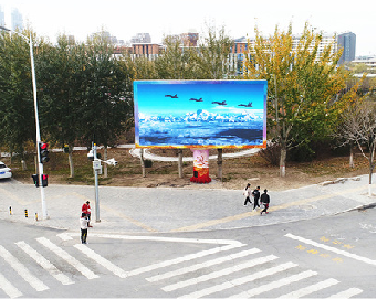 兴化户外大屏广告投放要点。